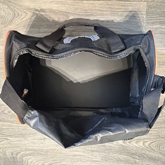 NWOT Genuine Harley Davidson Black Duffel Bag 21x10x10 Gym Travel Zip Closure - Picture 13 of 13